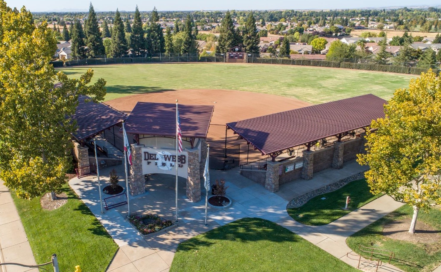 1573 Summerhill Ln, Lincoln CA  95648-8348 exterior