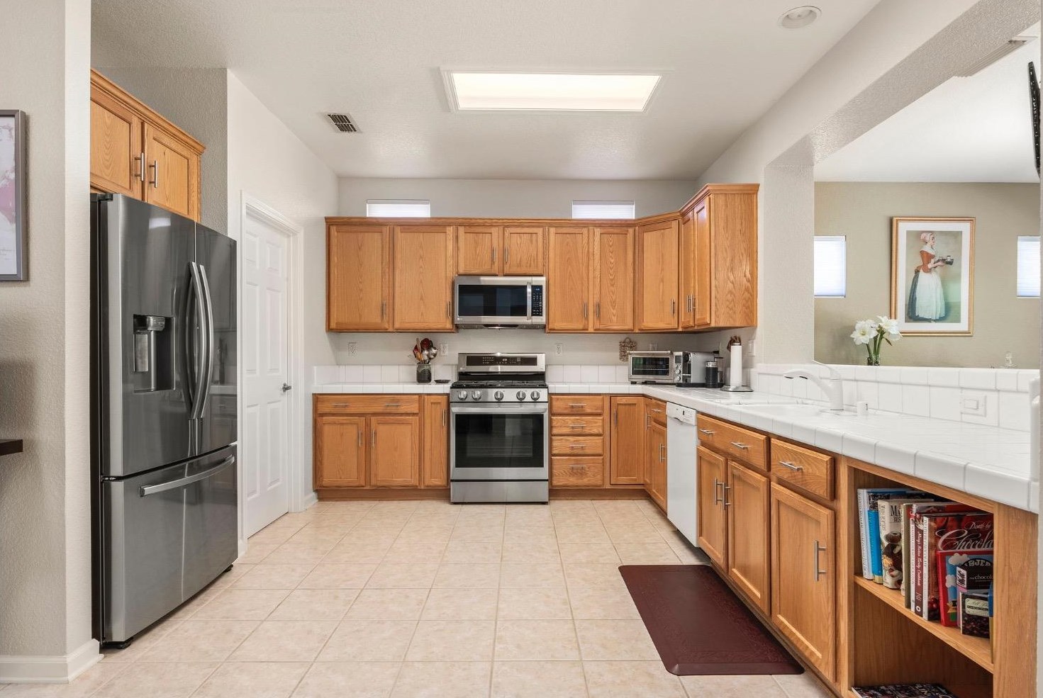320 Shepherds Ct, Lincoln CA  95648-8601 exterior