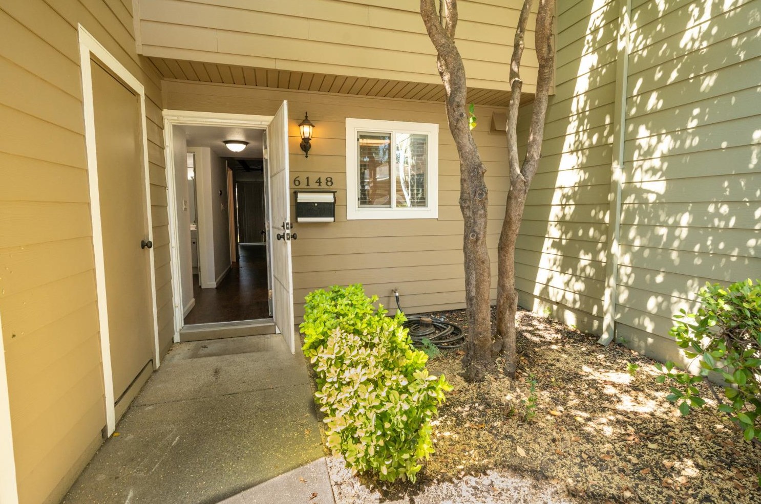 6148 Shadow Ln, Citrus Heights, CA 95621