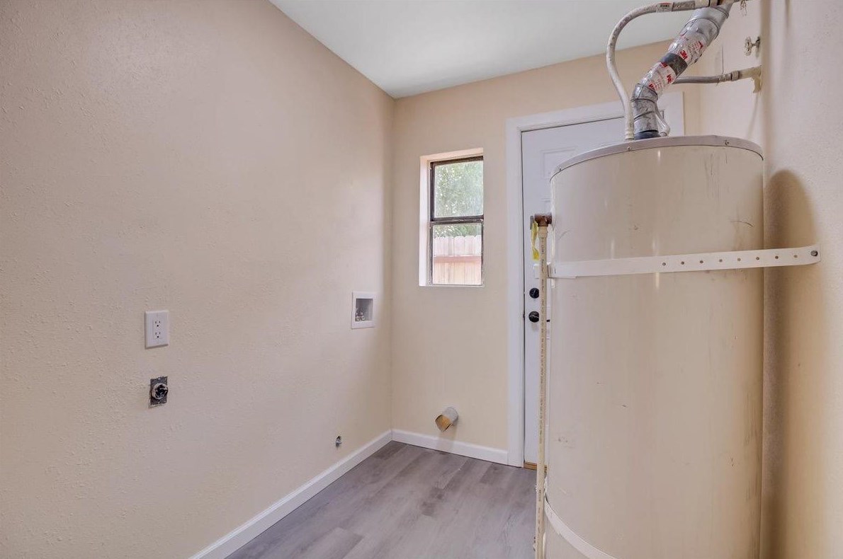 752 Jewell Ave, Yuba City CA  95991-5433 exterior