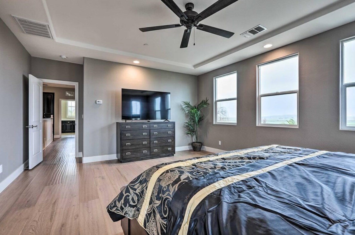 4120 Ice House Way, Roseville CA 95747-8919 exterior