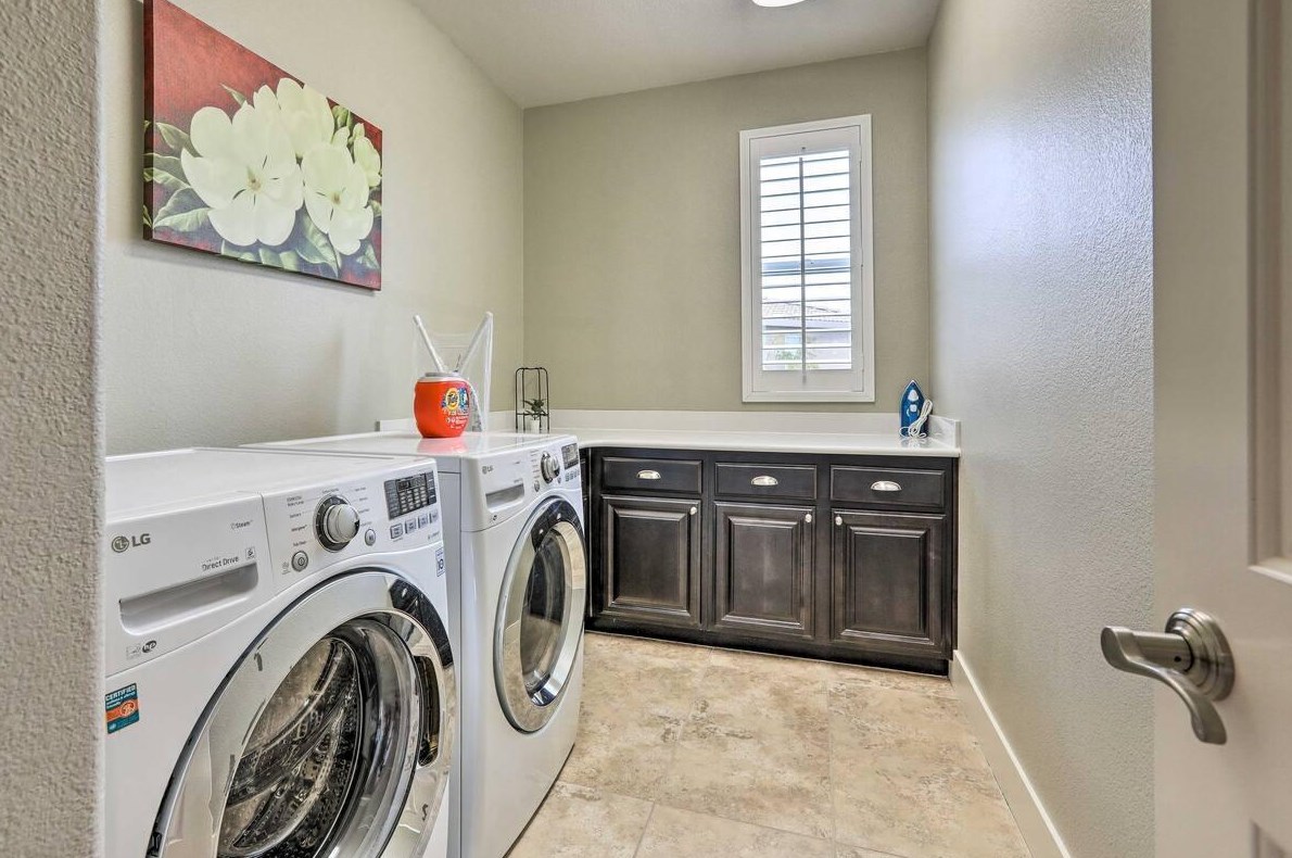 4120 Ice House Way, Roseville CA 95747-8919 exterior