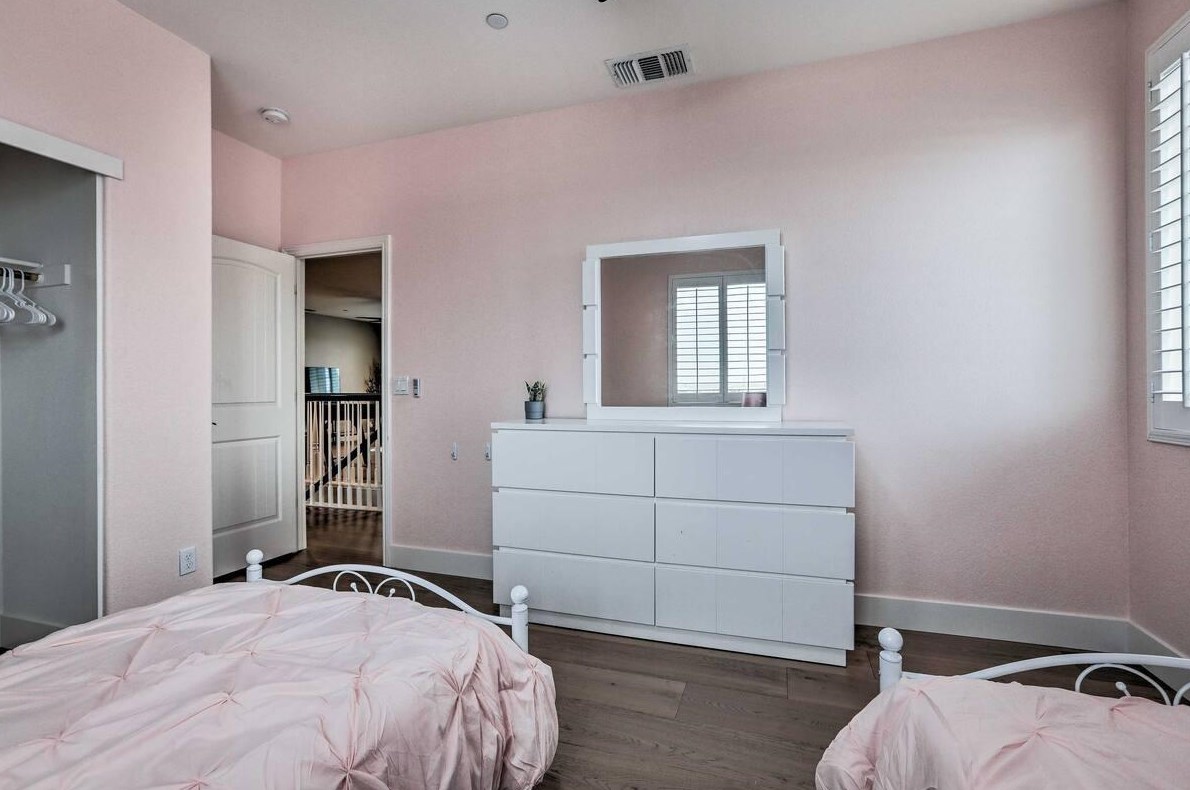 4120 Ice House Way, Roseville CA 95747-8919 exterior