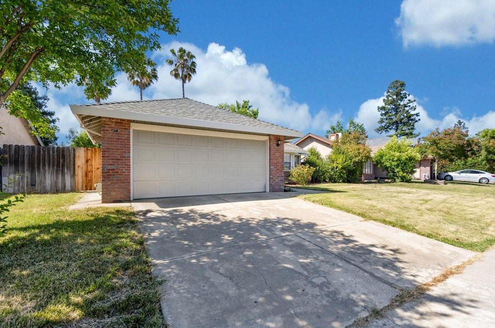 6430 Paseo Del Sol Way, Elk Grove, CA 95758-4809