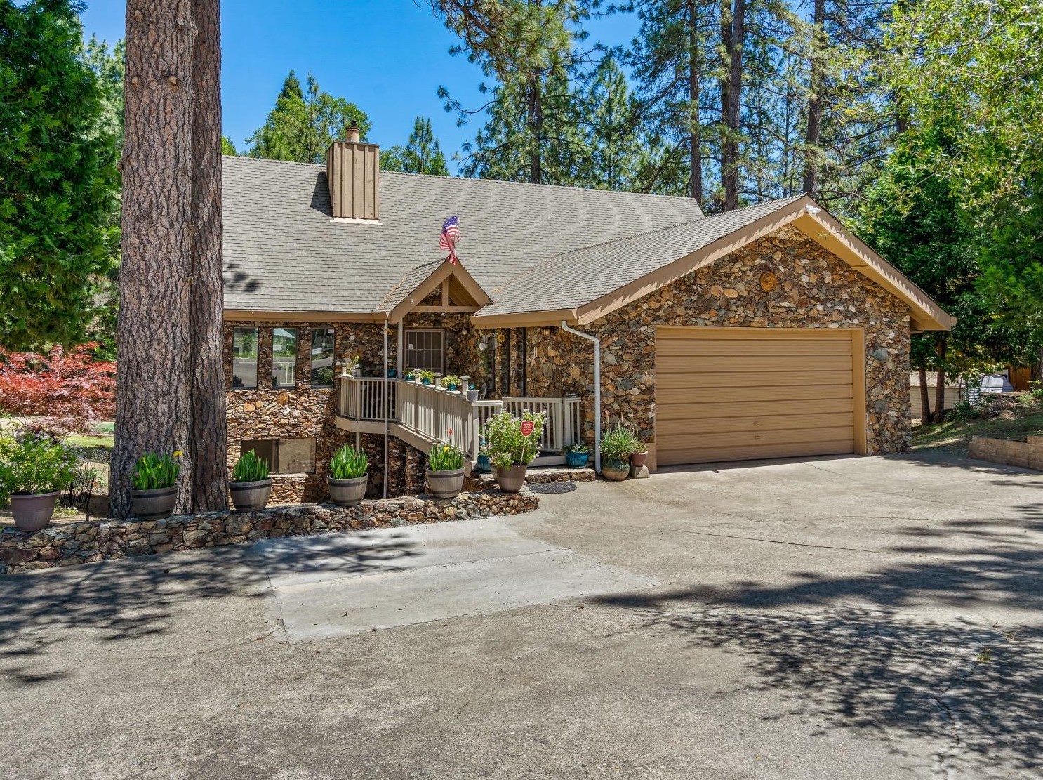 2769 Boardwalk St, Swansboro Country, CA 95667