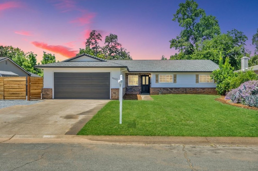 9622 Golden Dr, Citrus Heights, CA 95662-5411