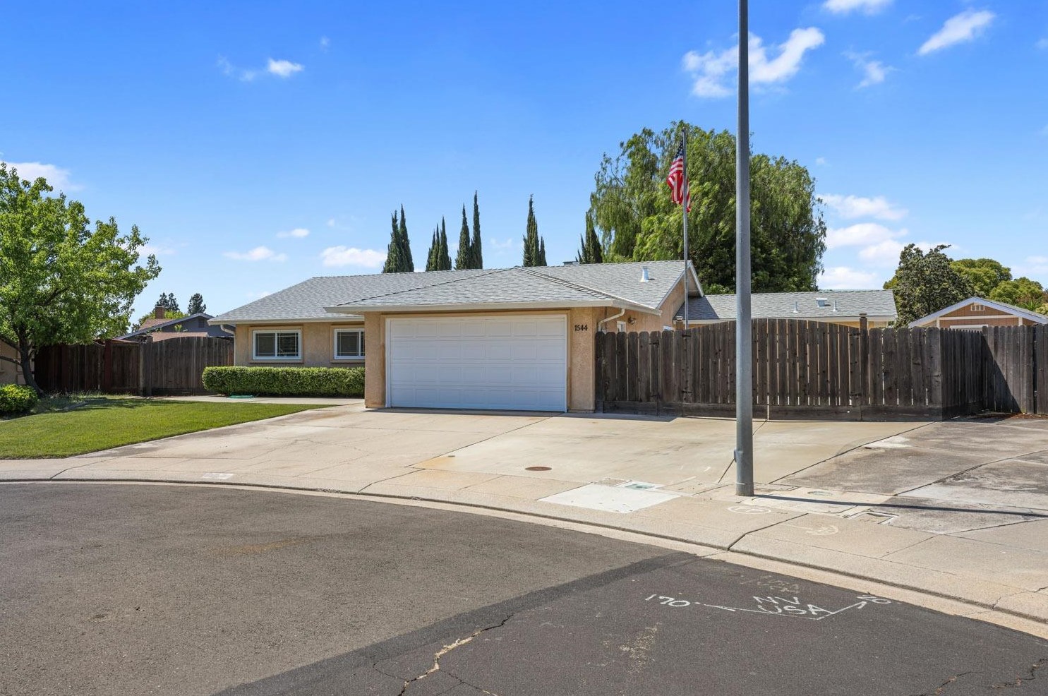 1544 Debbra Way, Manteca, CA 95336-6431
