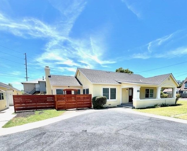 708 Roseburg Ave, Modesto, CA 95350-5524
