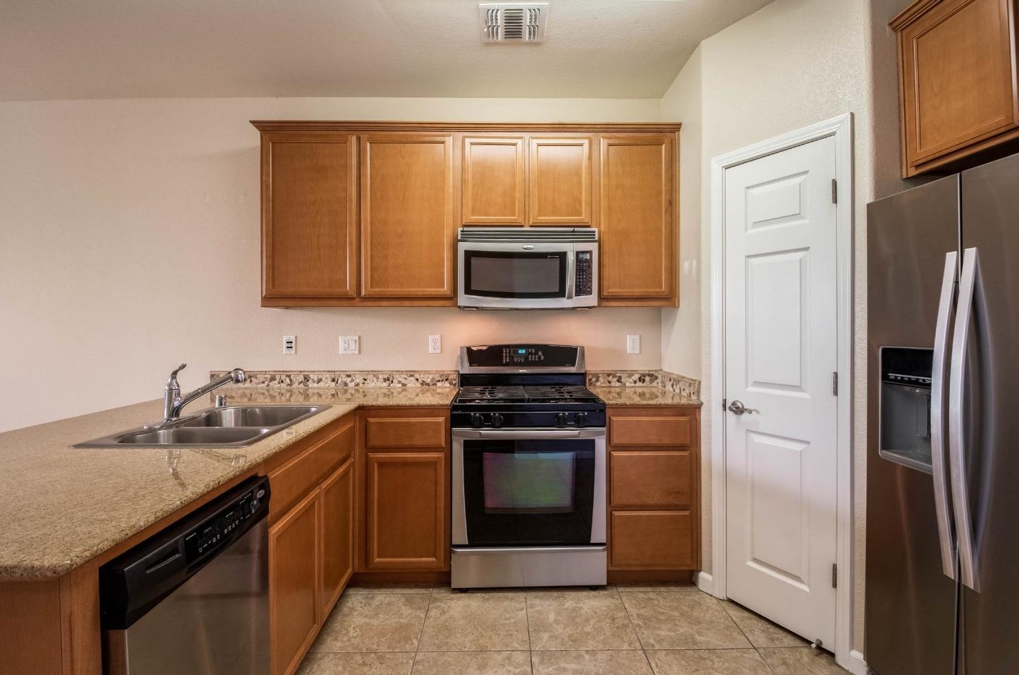 50 Regency Park Cir #9105, Sacramento, CA 95835