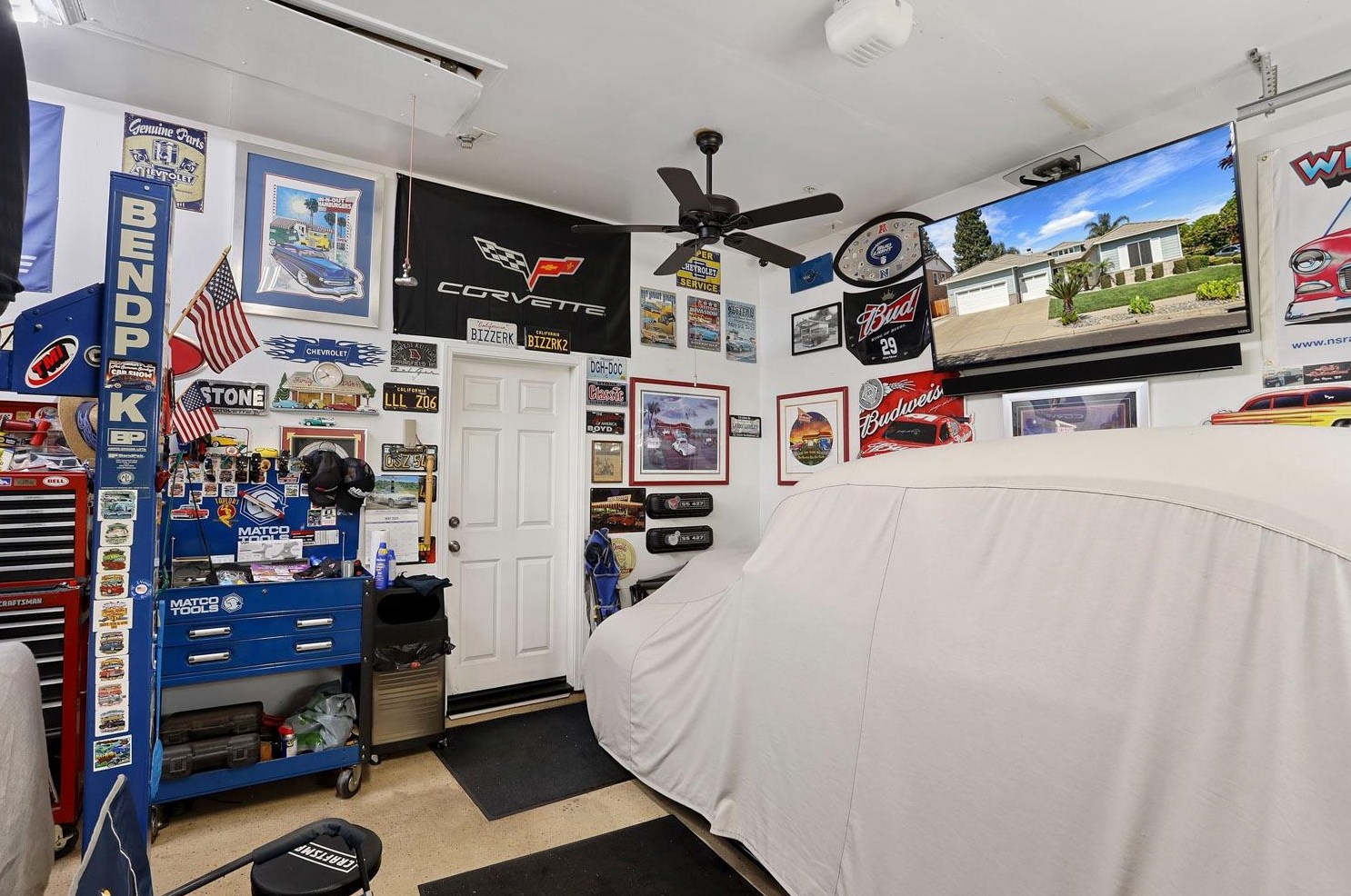 1625 Dawnview Dr, Los Angeles CA  94513-6550 exterior