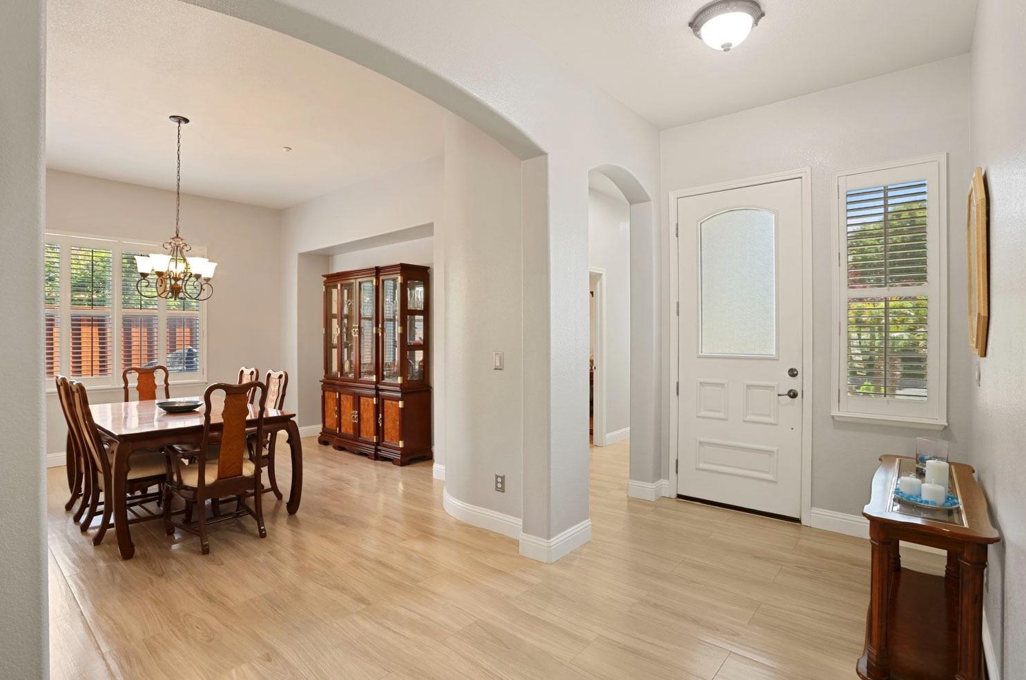 1625 Dawnview Dr, Los Angeles CA  94513-6550 exterior