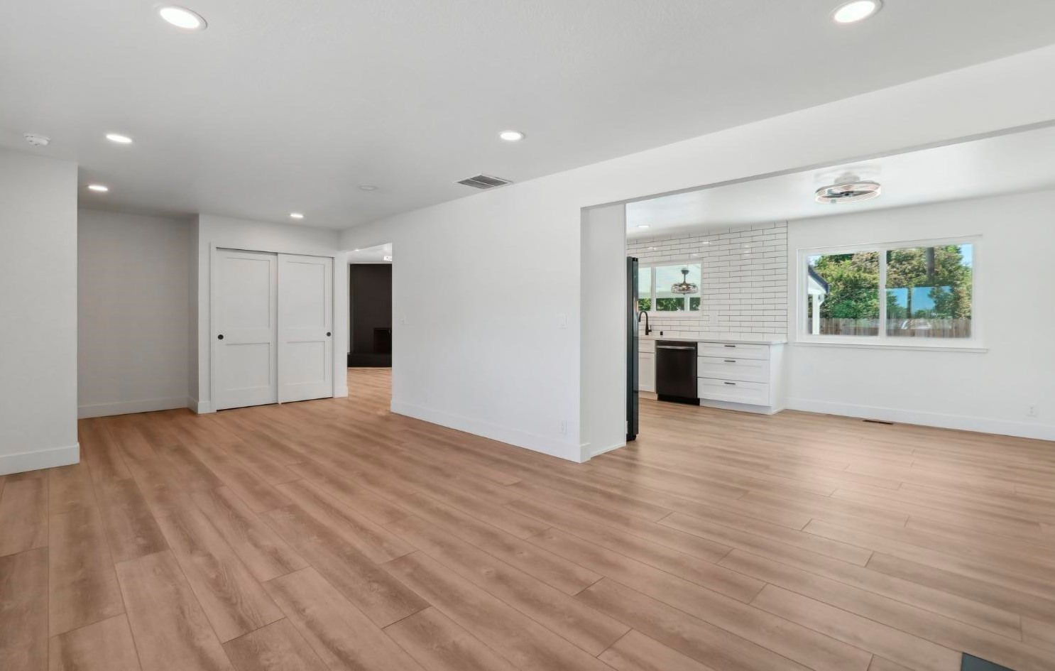 4121 Exa Ct, Sacramento, CA 95821-3214