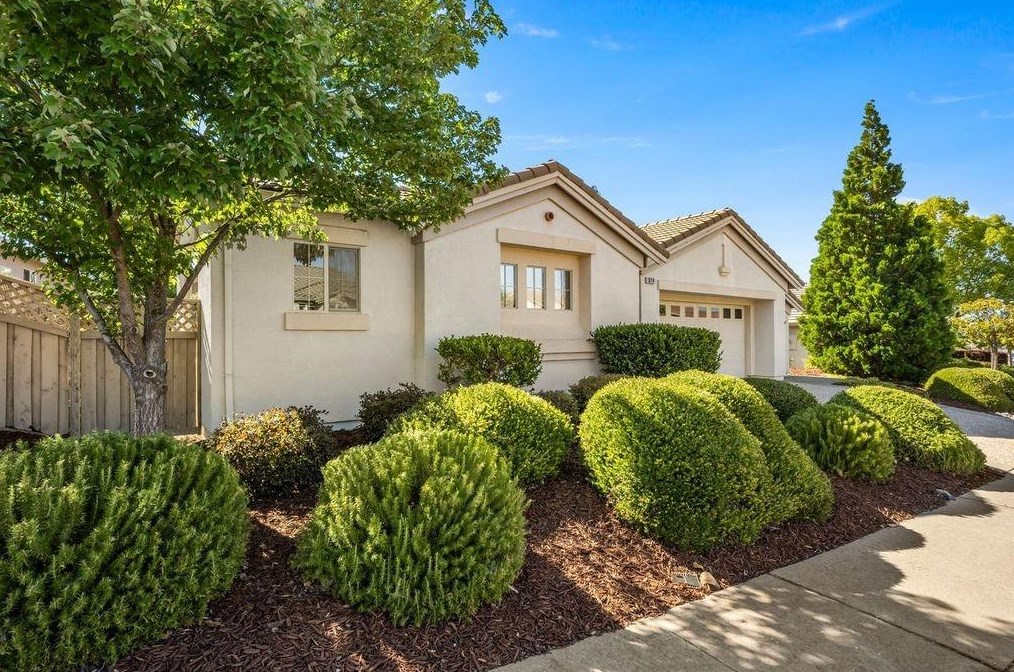 874 Mossy Ridge Ln, Lincoln, CA 95648
