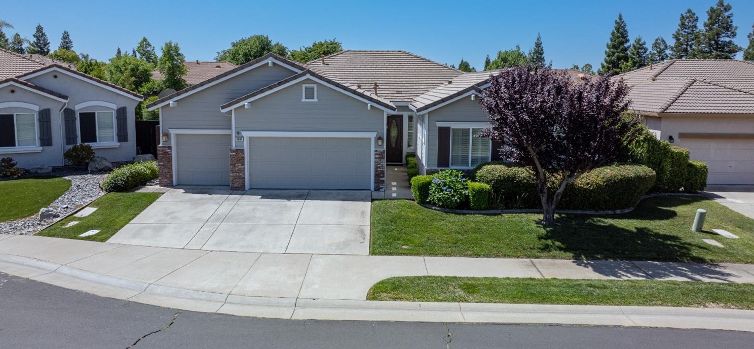 9507 Highland Park Dr, Roseville, CA 95678-2910