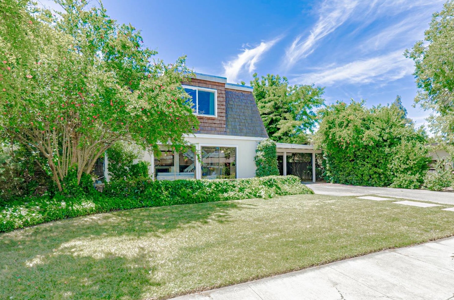 512 Citadel Dr, Davis, CA 95616-1009