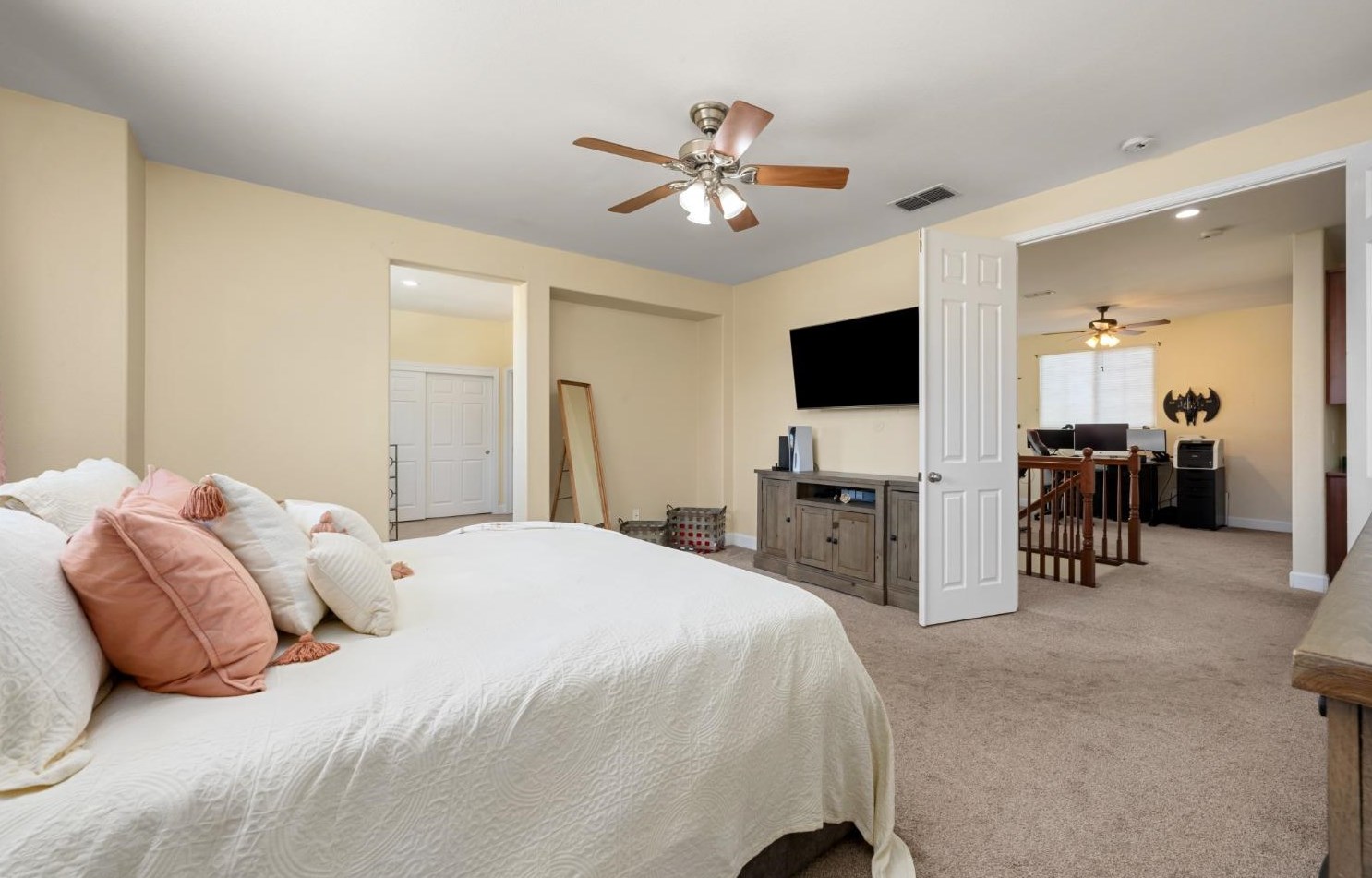 9980 Shiraz Pl, Elk Grove CA  exterior