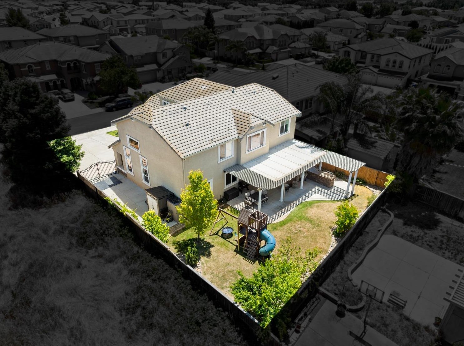 9980 Shiraz Pl, Elk Grove CA  exterior