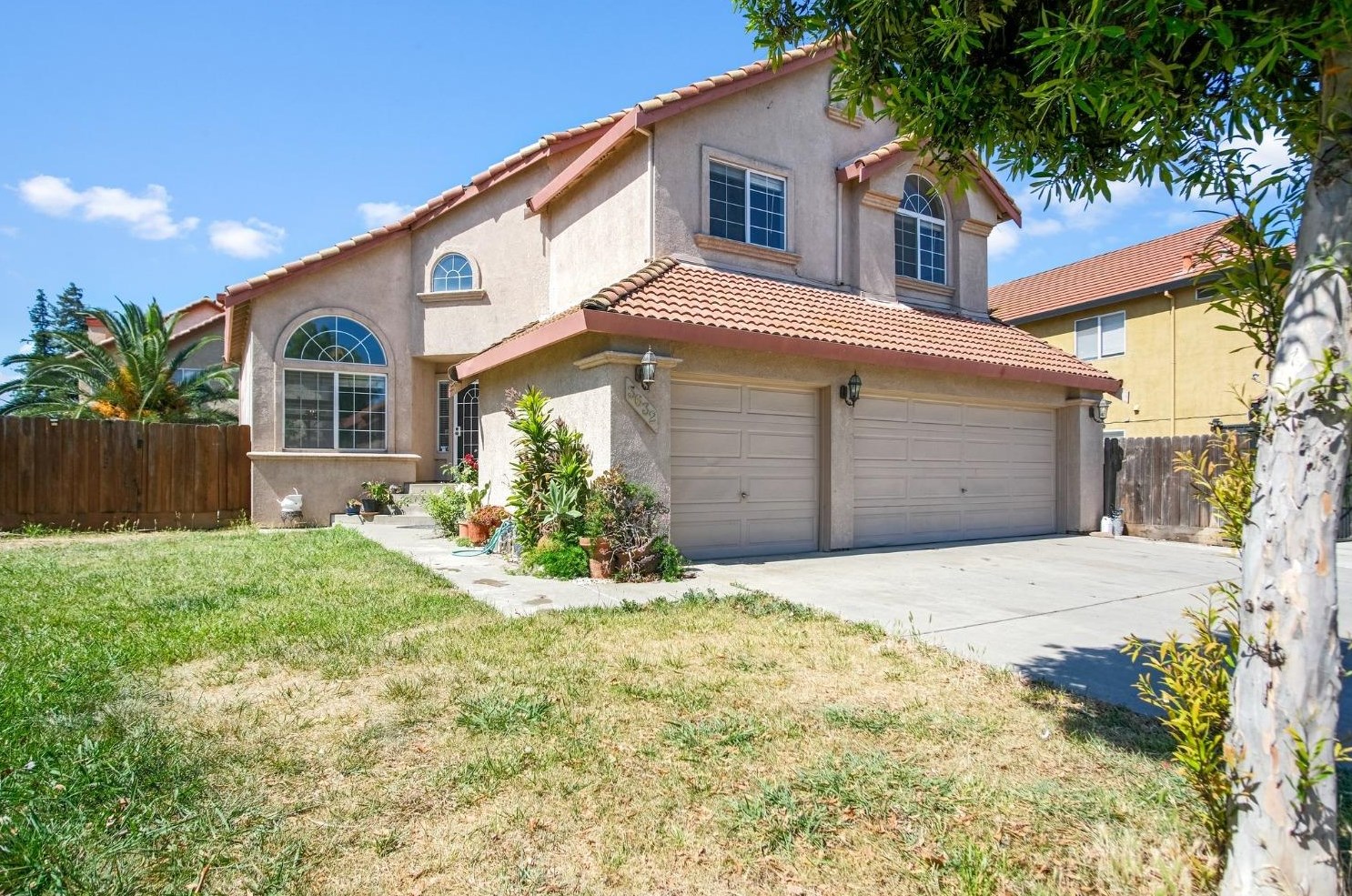 3632 Dothan Dr, Modesto, CA 95357-1430