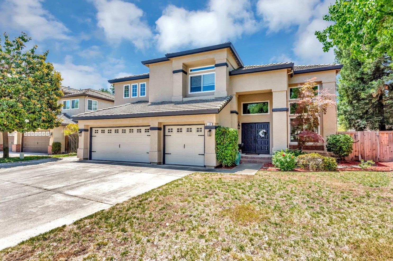 105 Dulverton Cir, Folsom, CA 95630