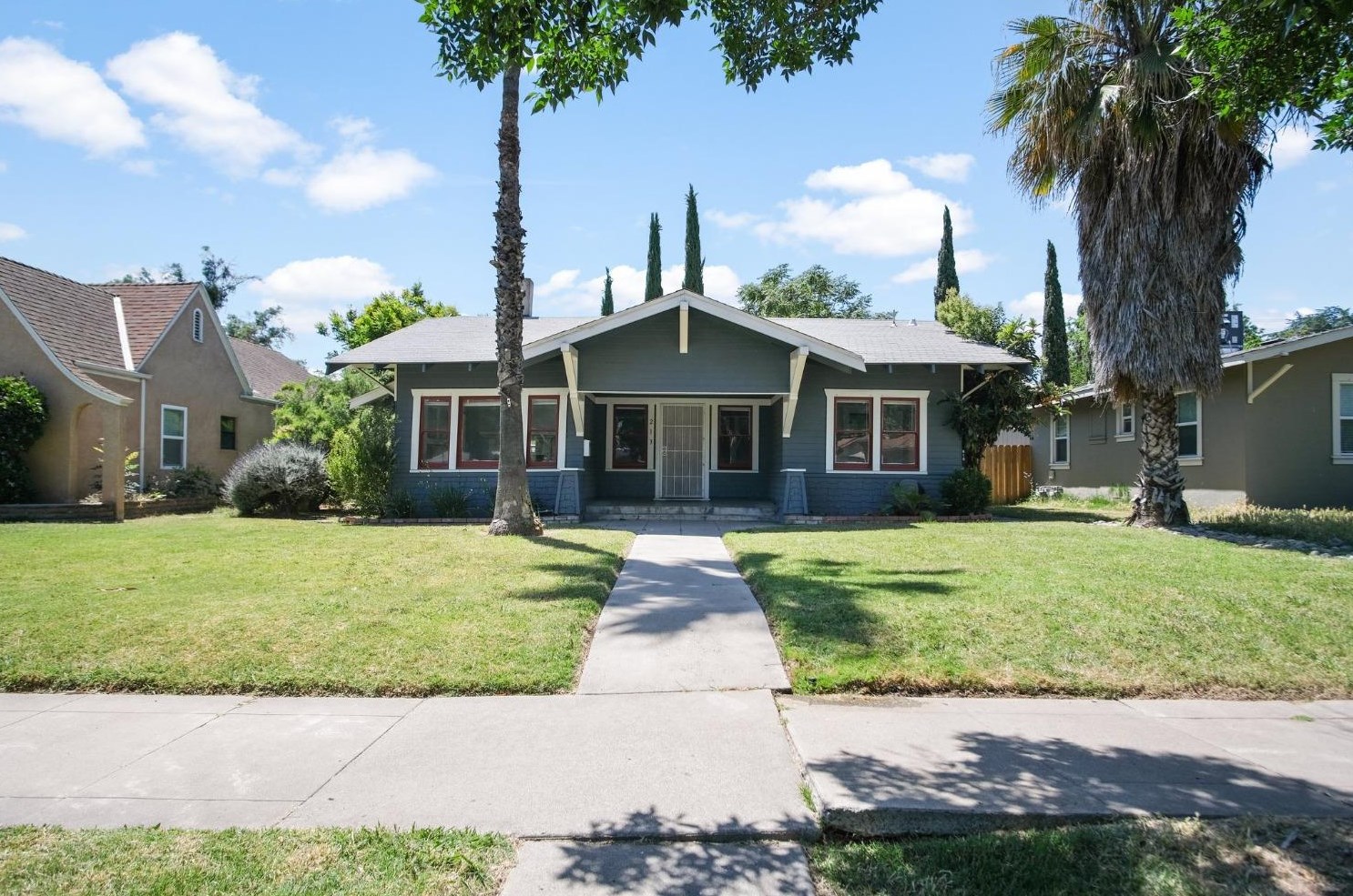 213 Melrose St, Modesto, CA 95354-0640