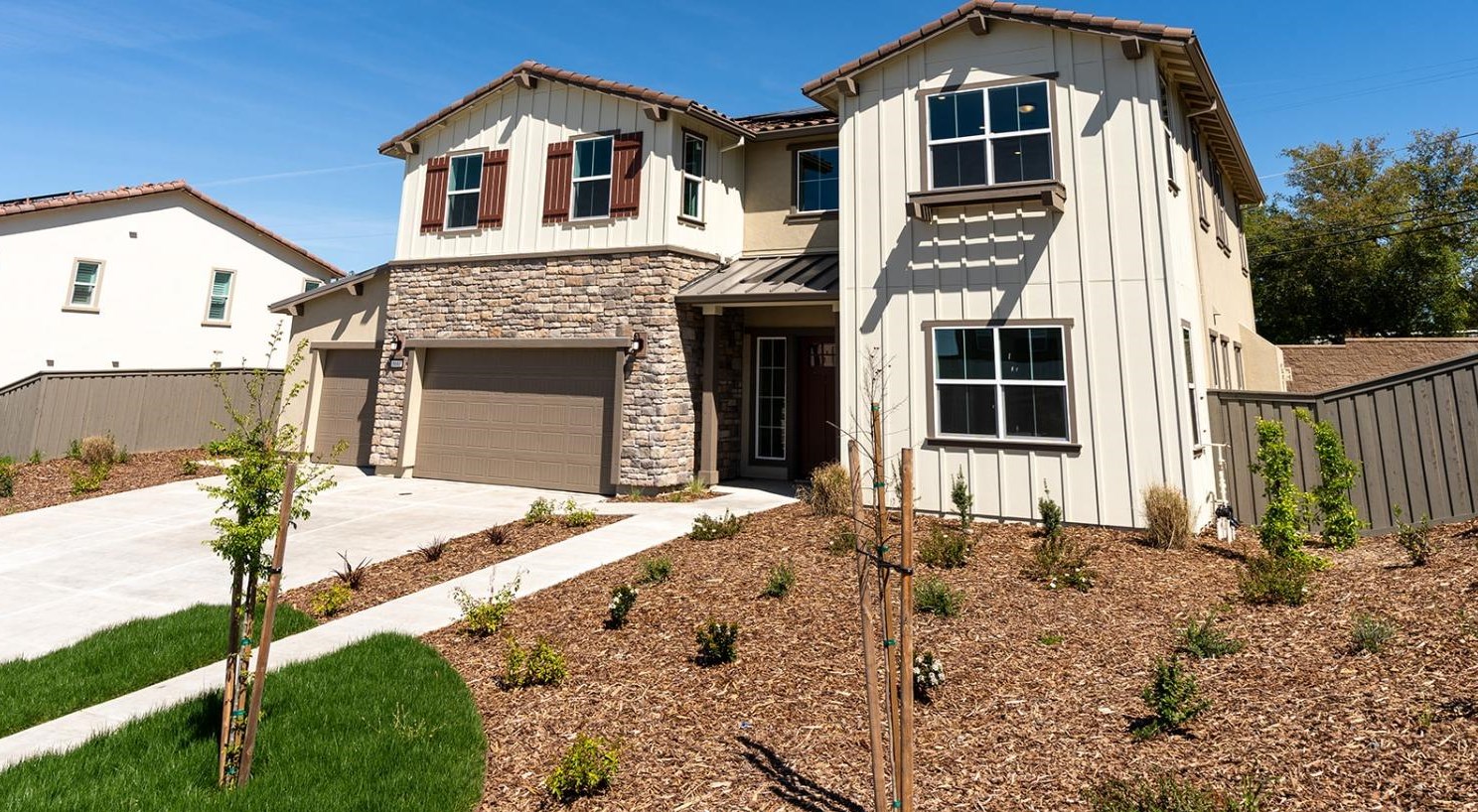 5845 Brookshire Dr, Rocklin, CA 95677-3246