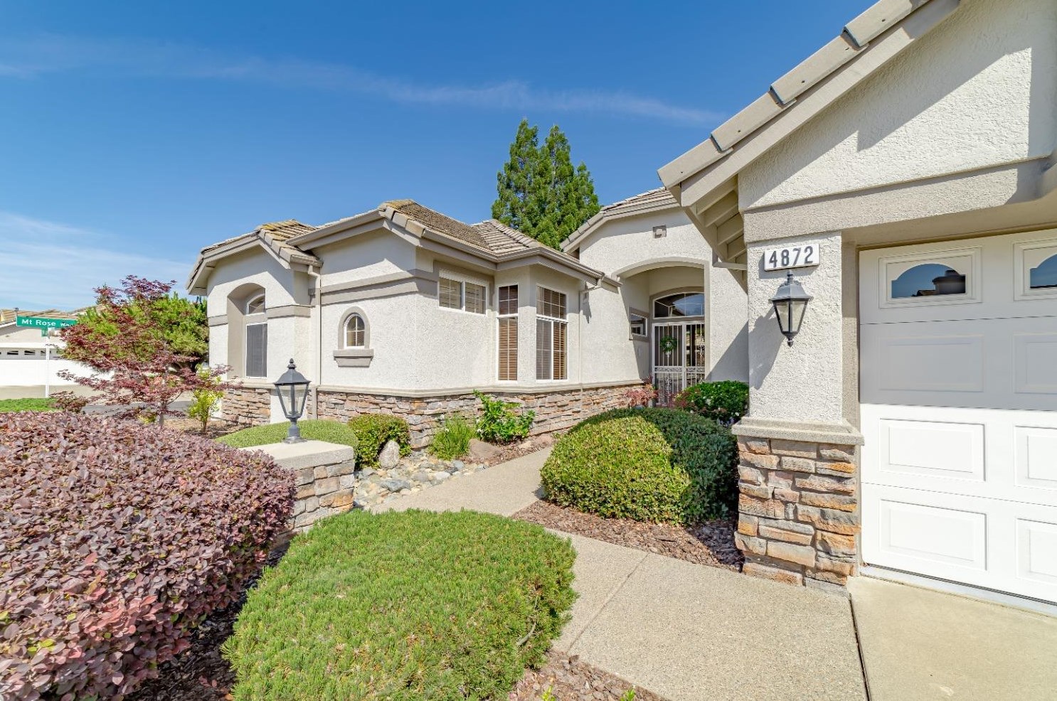 4872 Pinecone Ln, Roseville, CA 95747
