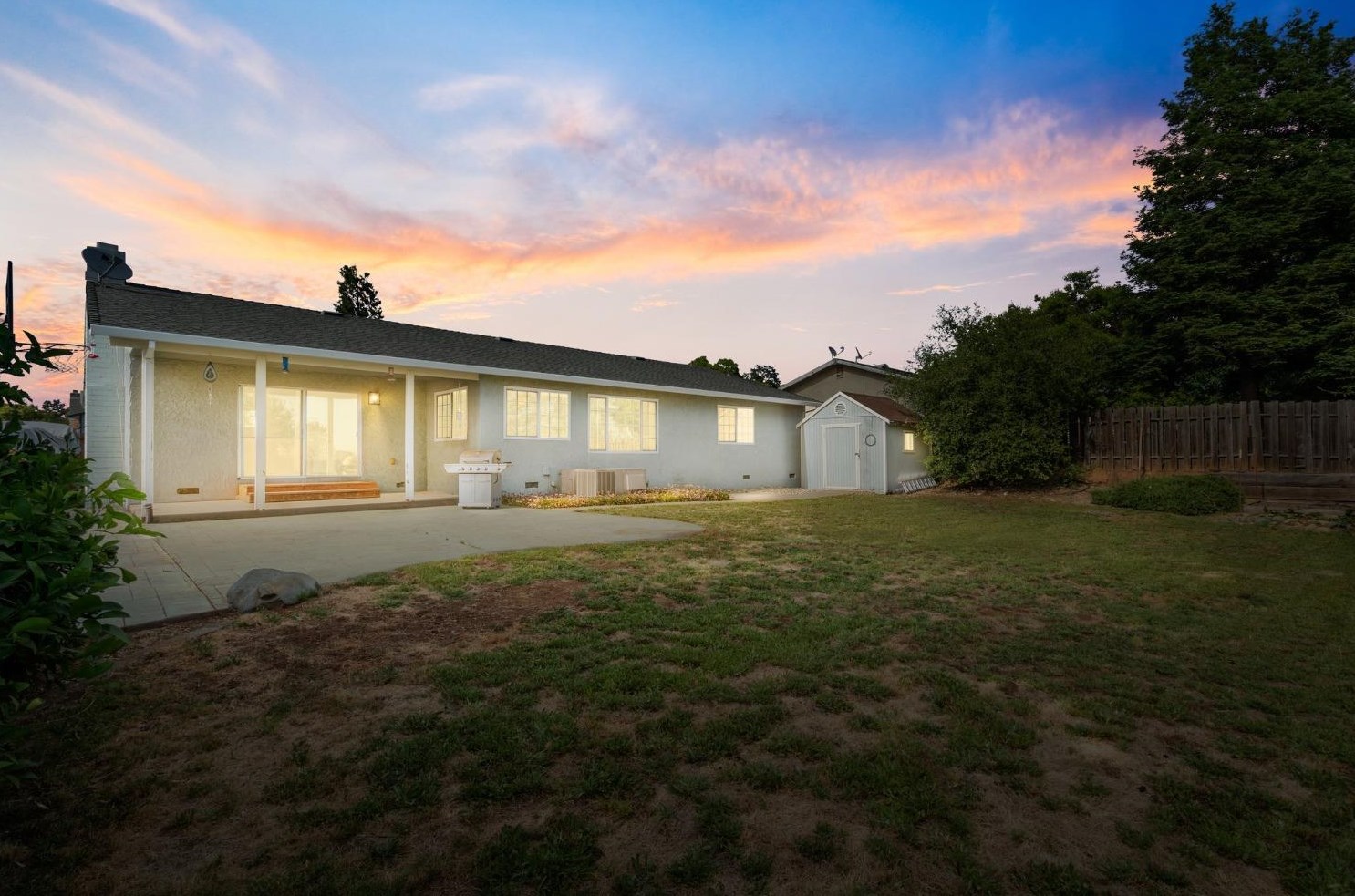 12260 Dyer Ct, Auburn, CA 95603-2820