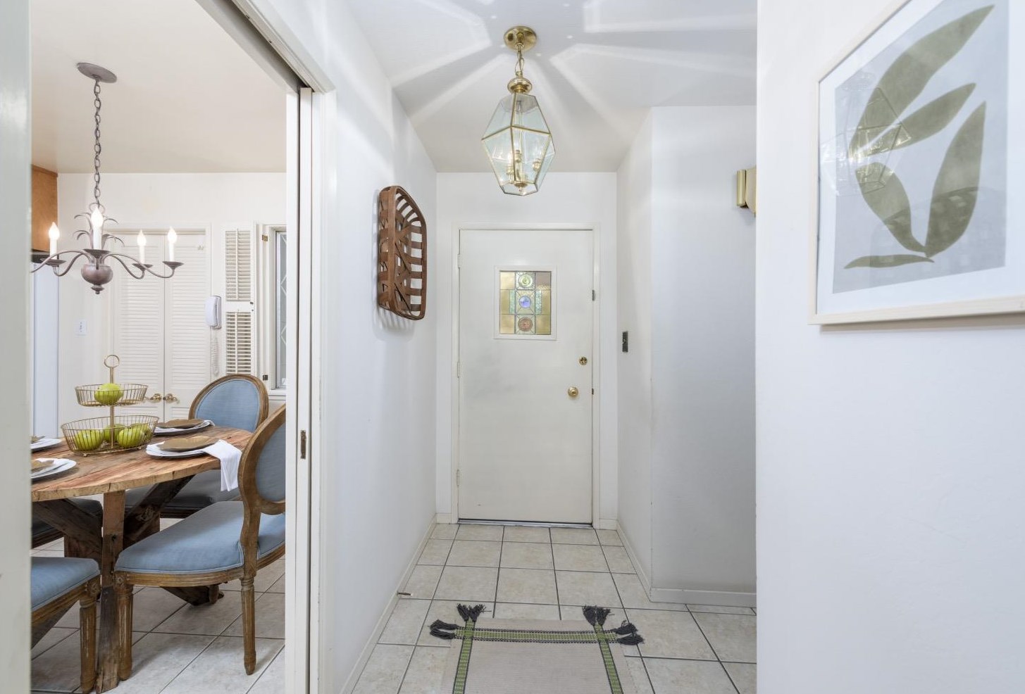 1212 St, Woodland CA  95695-2659 exterior