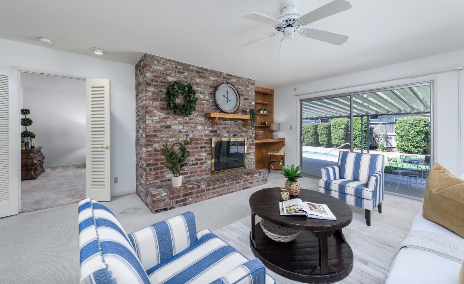 1212 St, Woodland CA  95695-2659 exterior