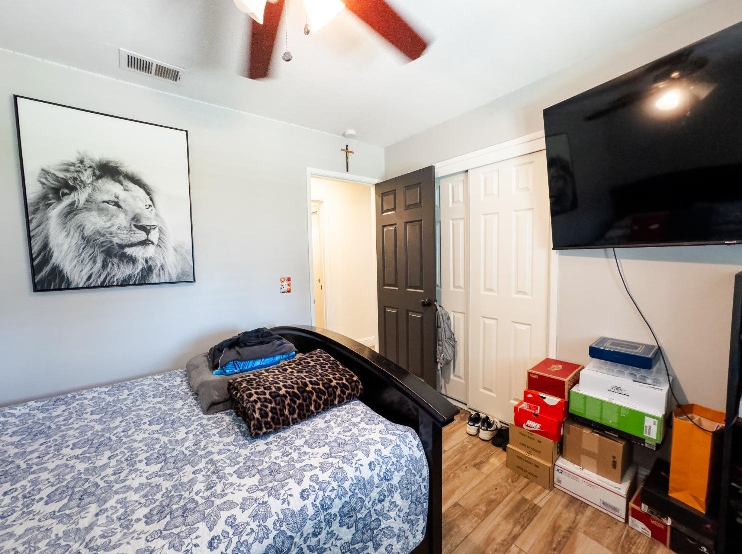 113 Hacienda Ln, Woodland CA  95695-5461 exterior