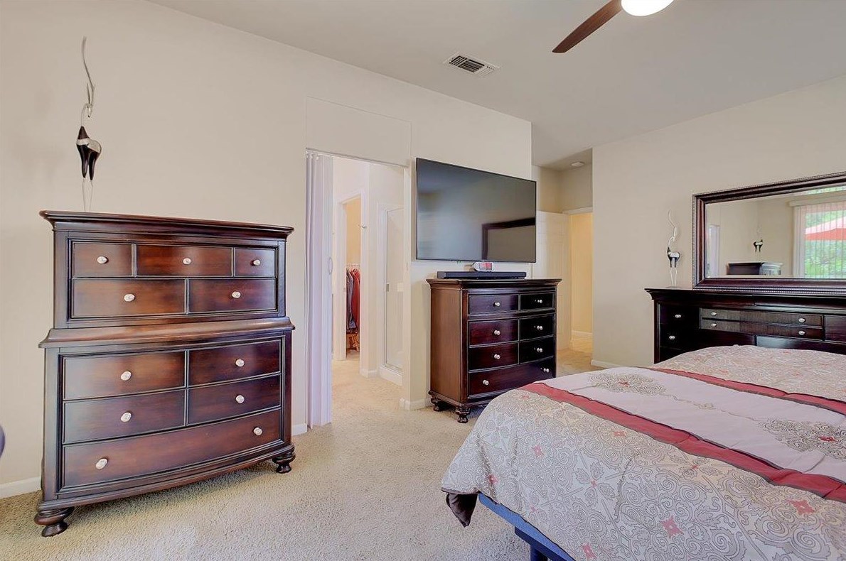 2347 Oregon Way, Yuba City CA  95991-8464 exterior