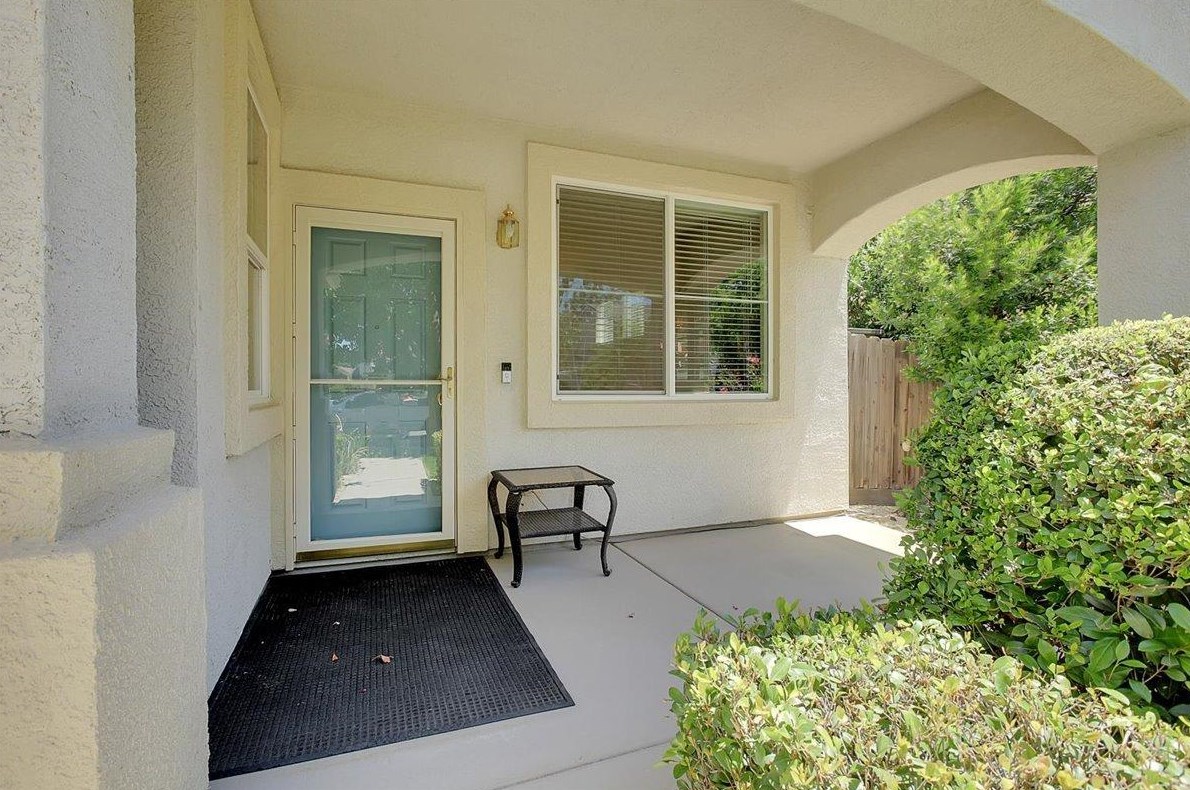 2347 Oregon Way, Yuba City CA  95991-8475 exterior