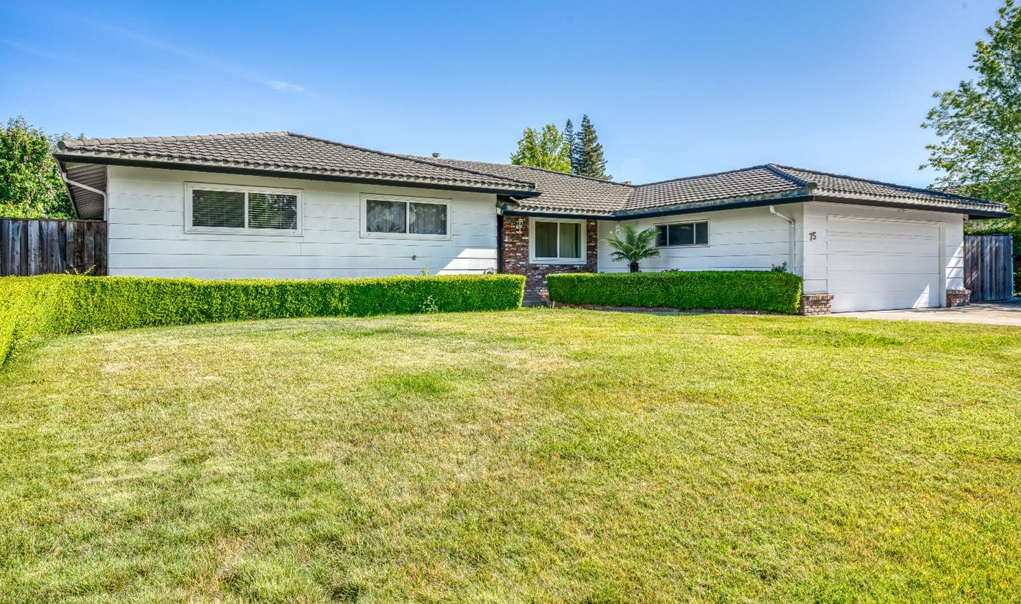 75 Cavalcade Cir, Sacramento, CA 95831-2116