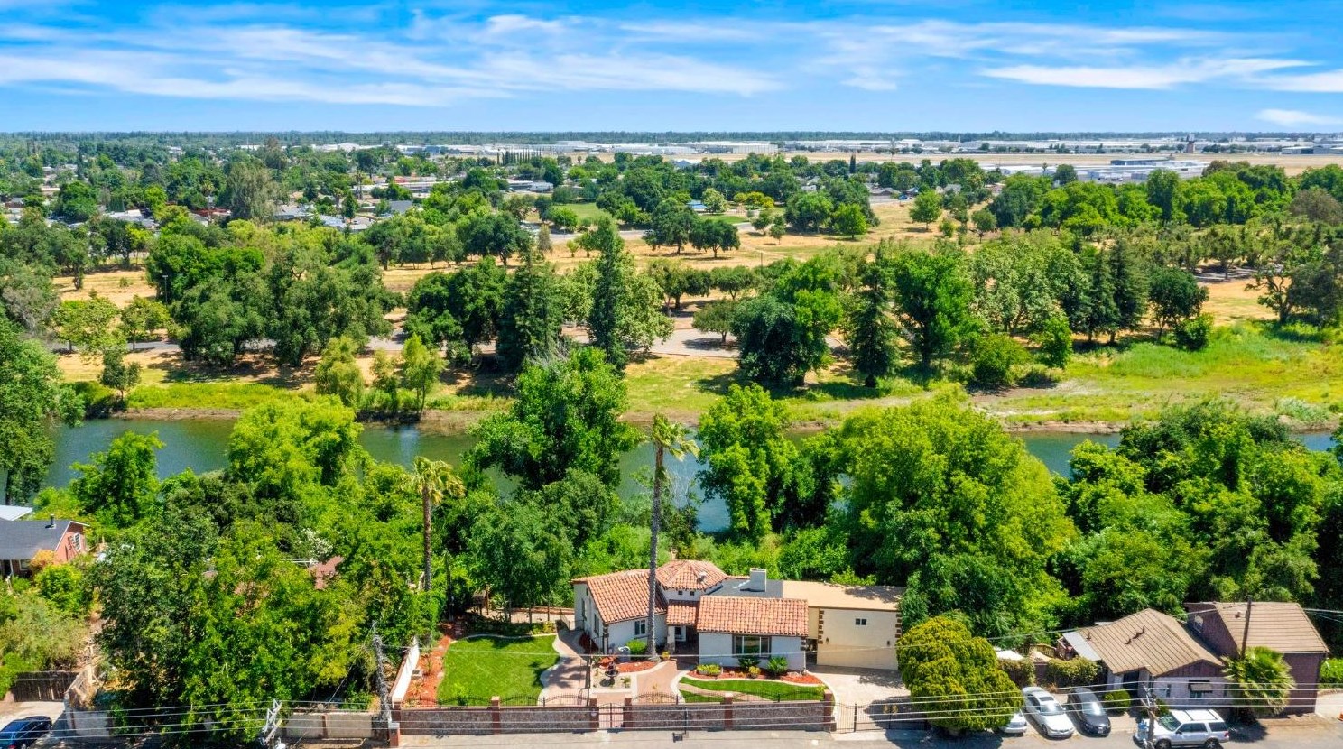 1351 River Rd, Modesto, CA 95351