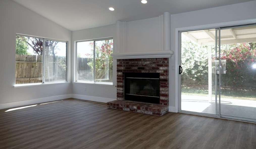 3352 Chapelle Dr, Roseville CA  95661-3950 exterior