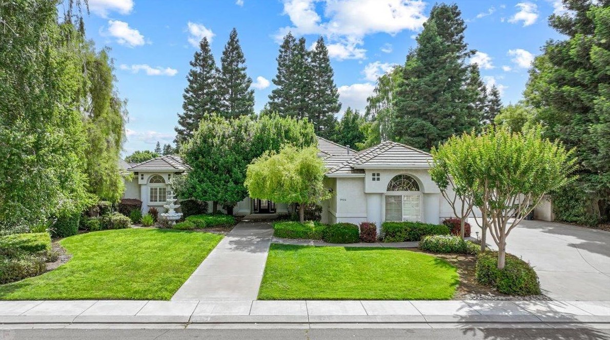 9906 Country Oak Ct, Valley Home, CA 95361-8893