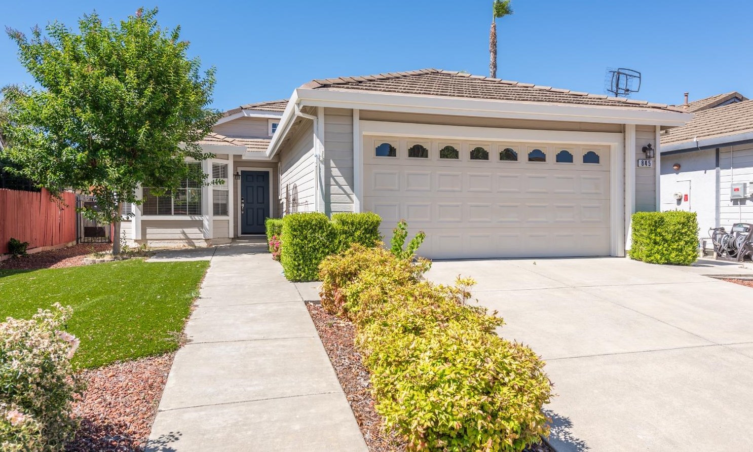 845 Dinsdale Cir, Woodland, CA 95776-4933