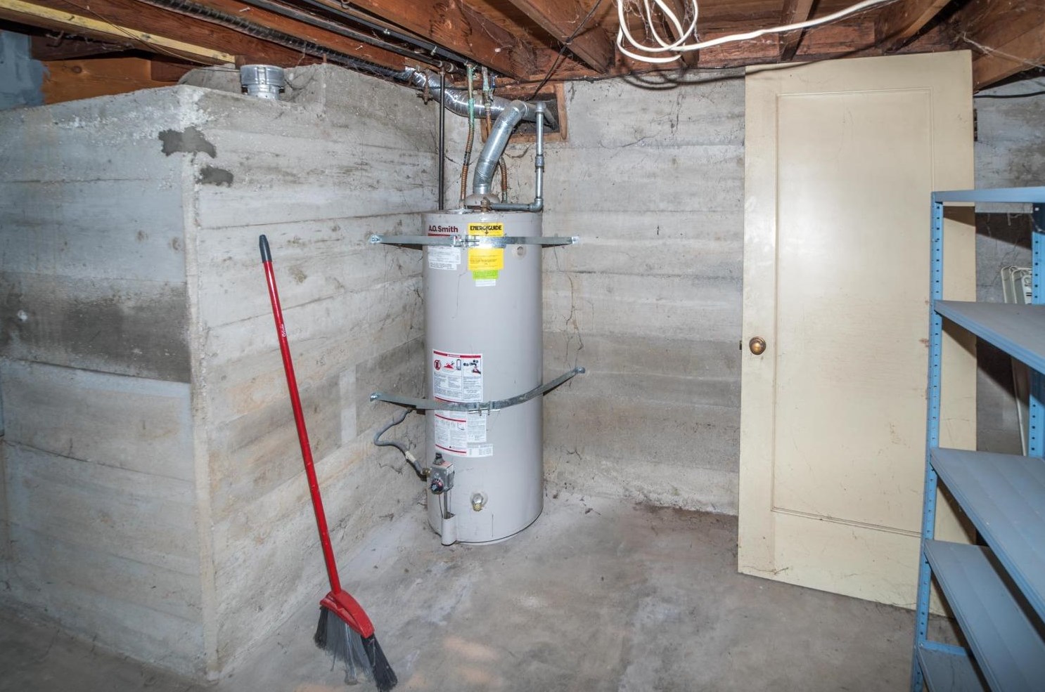 648 Franklin Ave, Yuba City CA  95991-5508 exterior