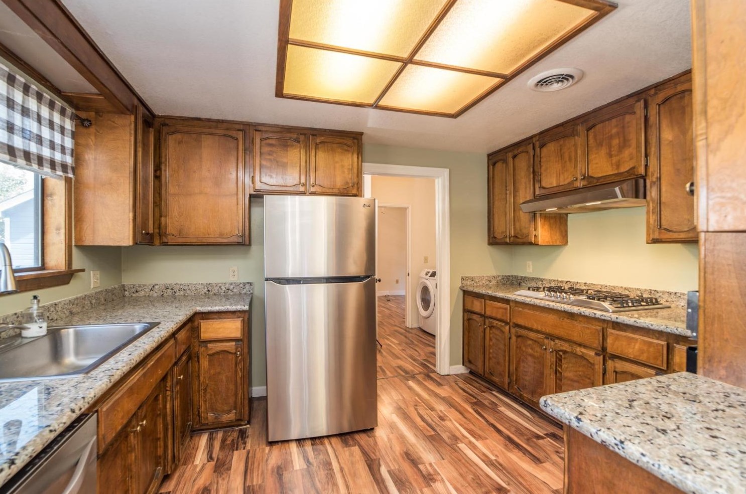 648 Franklin Ave, Yuba City CA  95991-5508 exterior