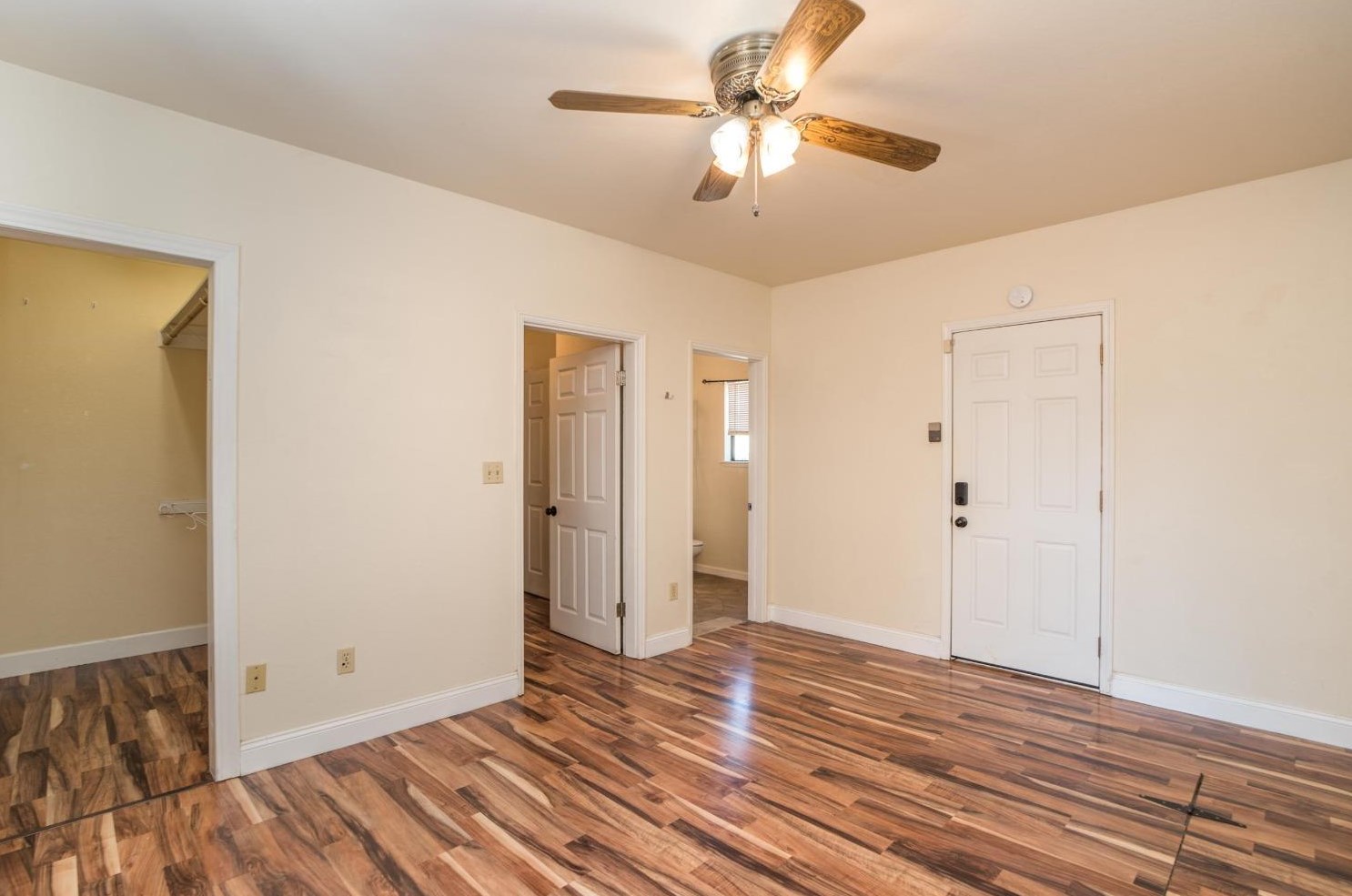 648 Franklin Ave, Yuba City CA  95991-5508 exterior