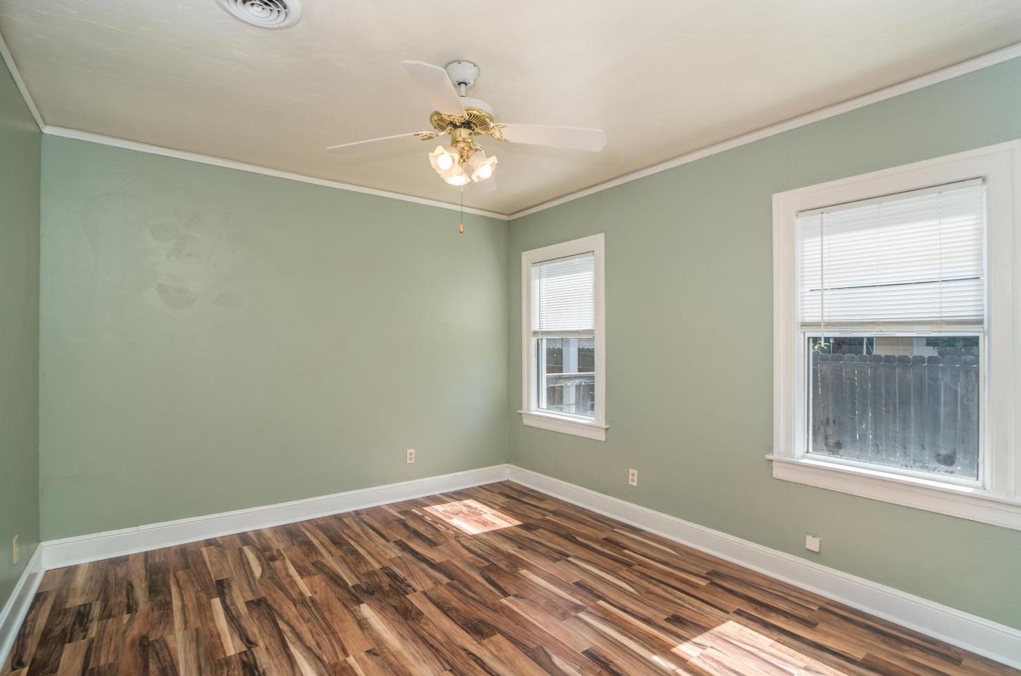 648 Franklin Ave, Yuba City CA  95991-5508 exterior