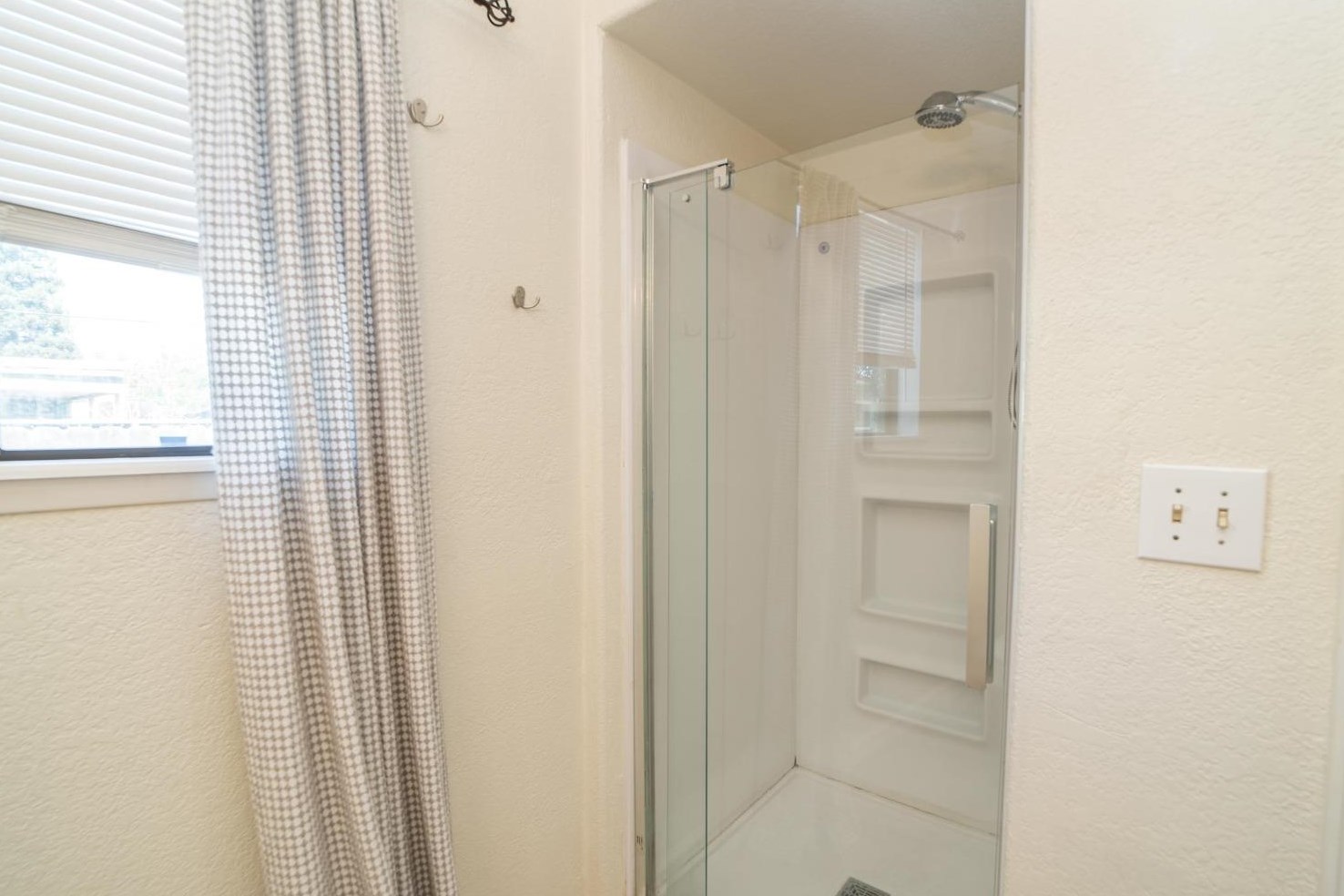 648 Franklin Ave, Yuba City CA  95991-5508 exterior