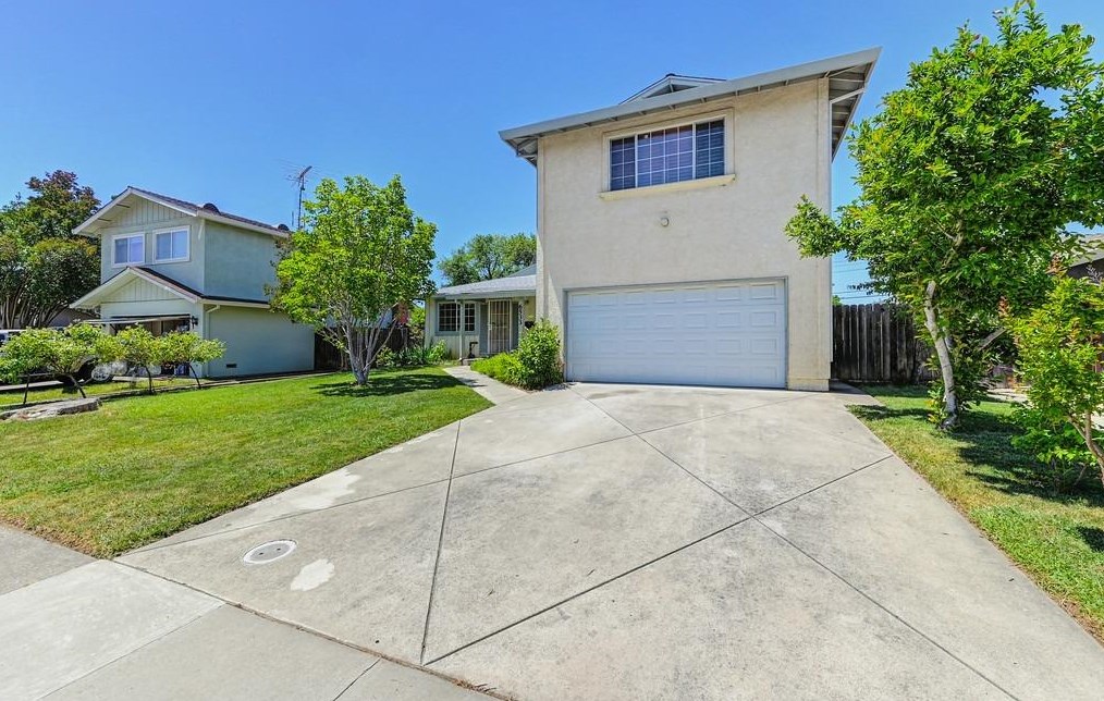 6533 Halifax St, Citrus Heights, CA 95621-4843