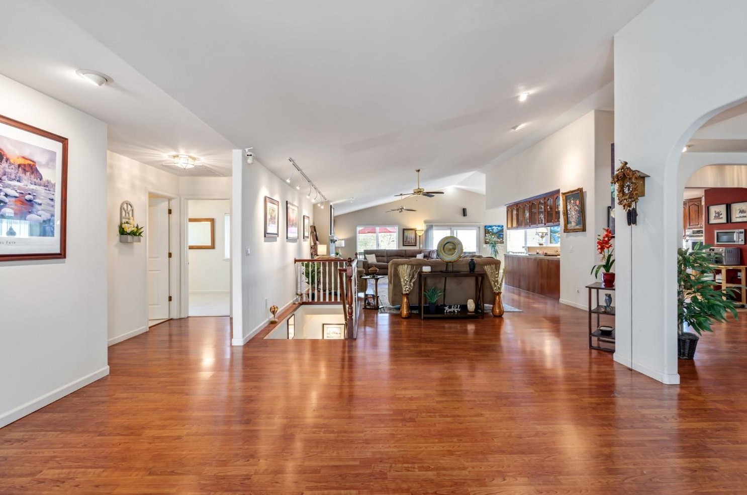 21140 Jimmersall Ln, Groveland, CA 95321-9554