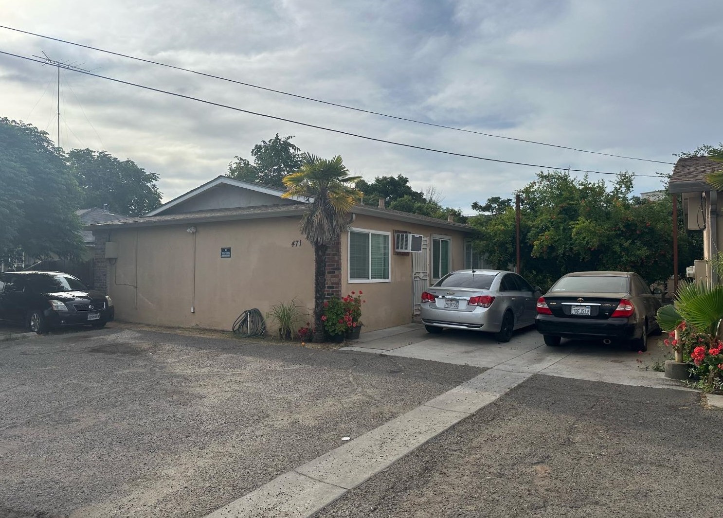 471 Birdwell St, Valley Home, CA 95361-3749