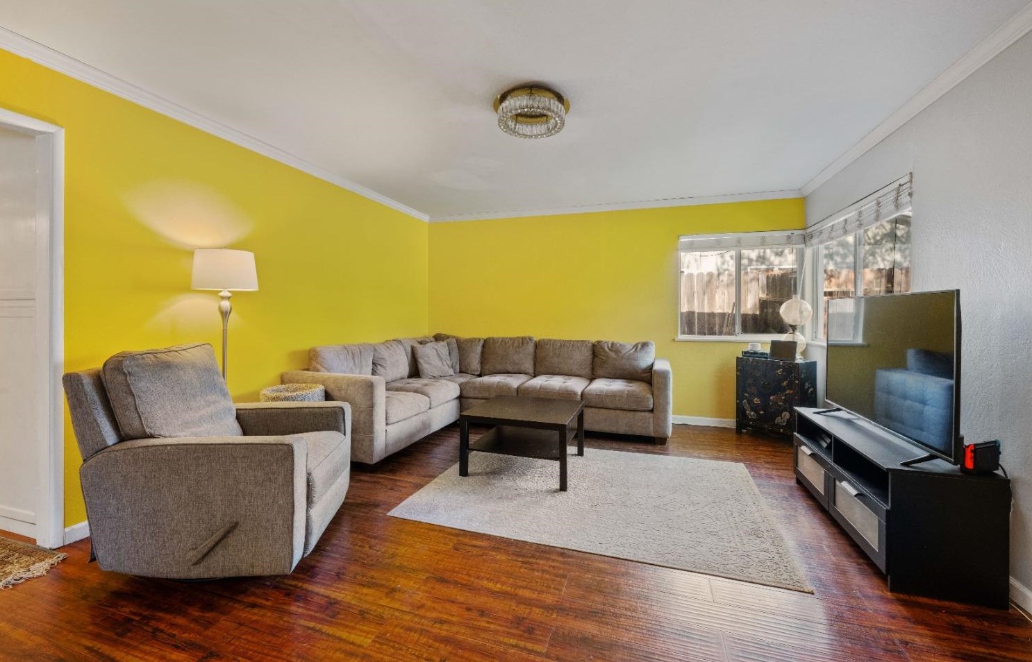 3112 Hurley Way, Sacramento CA  95864-3852 exterior