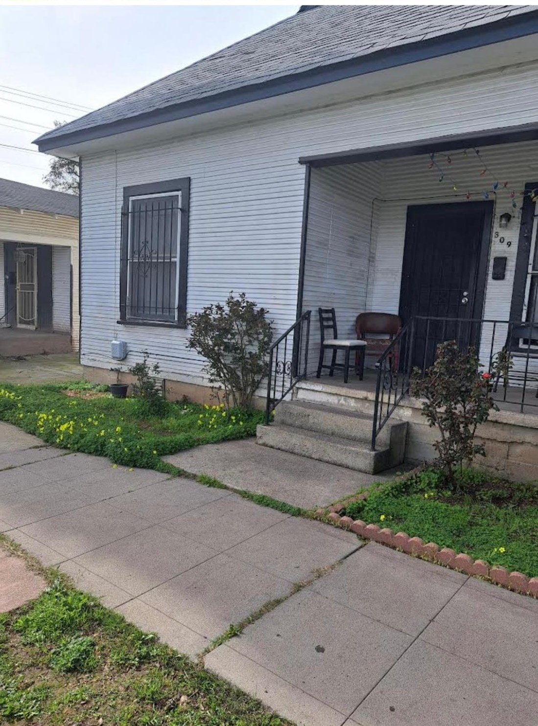 309 D St, Stockton, CA 95205-5069