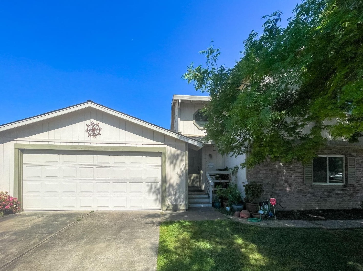 70 Windubey Cir, Sacramento, CA 95831-3253