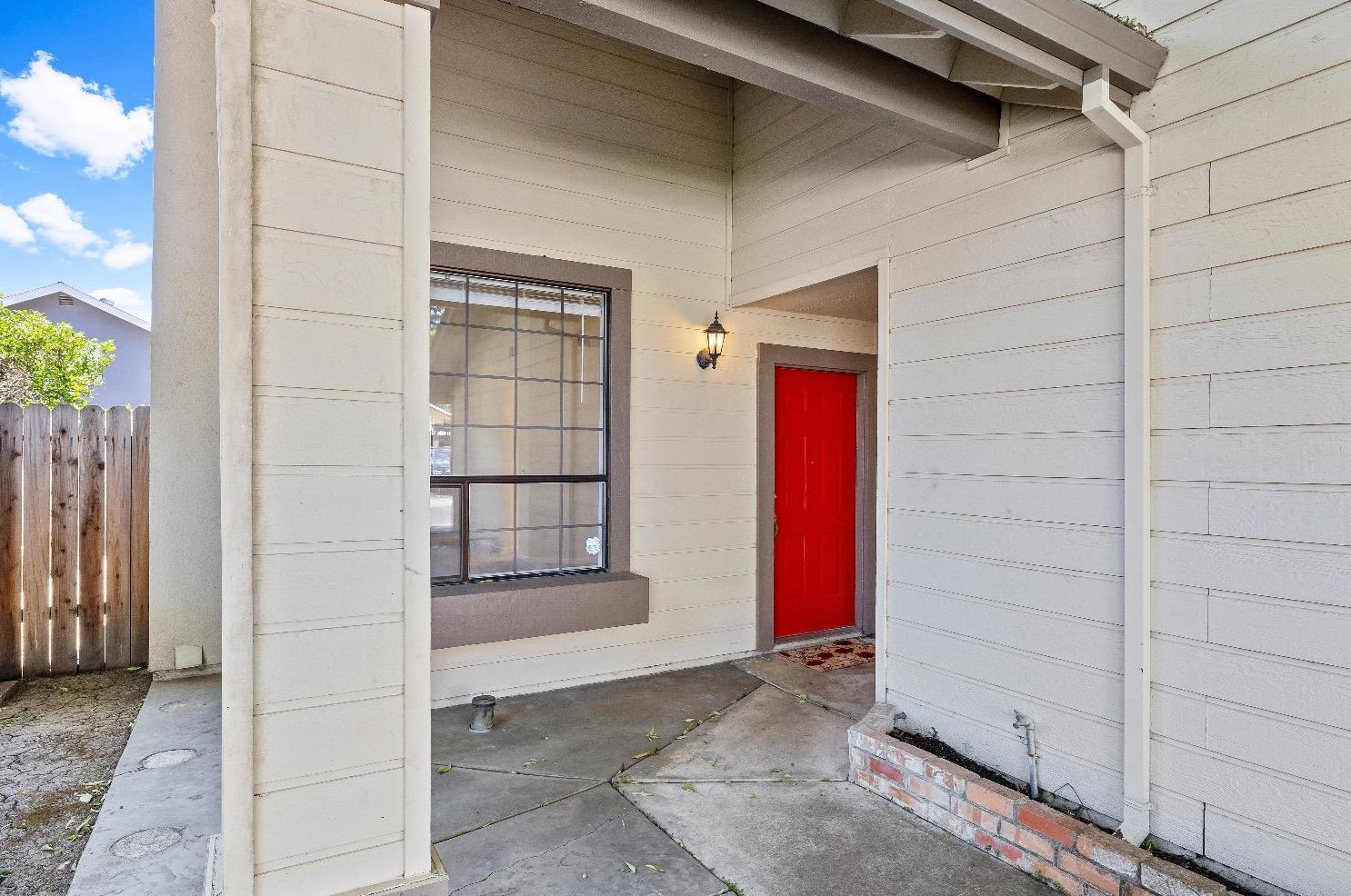 1188 Rio Royal Way, Sacramento, CA 95834-1494