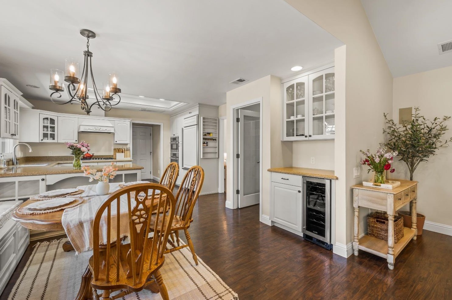 2923 Alder Point Dr, Roseville CA 95661-5181 exterior